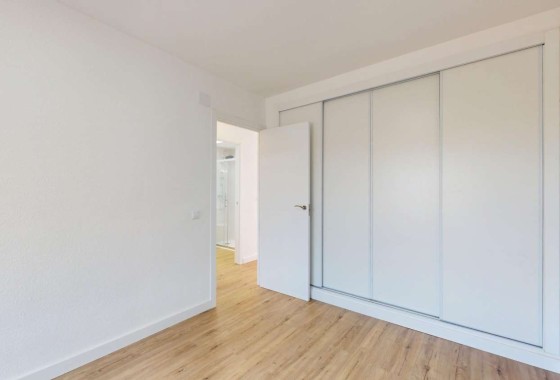 Herverkoop - Appartement / Flat -
Orihuela - Inland