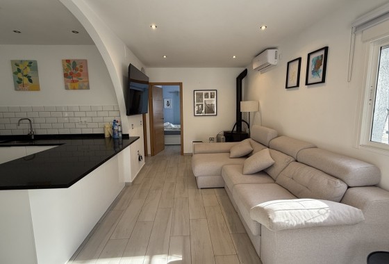 Herverkoop - Vrijstaande Villa -
Villamartín - Costa Blanca