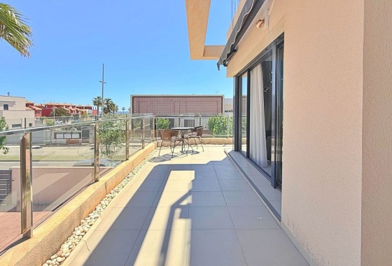Herverkoop - Appartement / Flat -
Pilar de la Horadada - Torre de la Horadada
