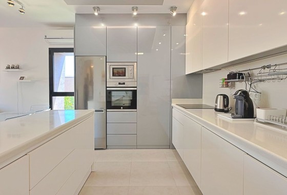 Herverkoop - Appartement / Flat -
Pilar de la Horadada - Torre de la Horadada