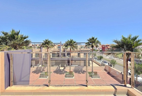 Herverkoop - Appartement / Flat -
Pilar de la Horadada - Torre de la Horadada
