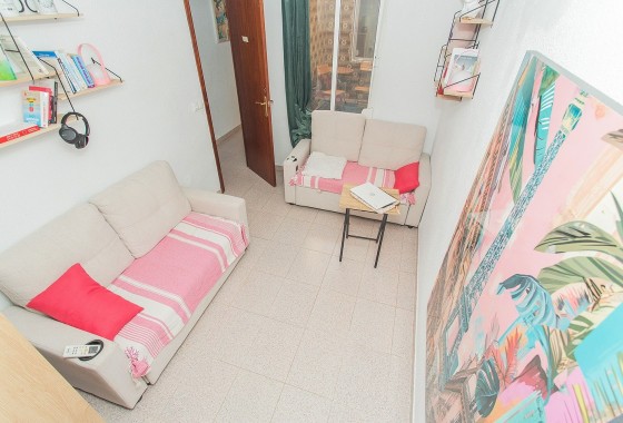 Herverkoop - Stadswoning -
Torrevieja - Playa de El Cura