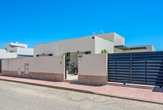 Herverkoop -  -
Daya Nueva - Costa Blanca South