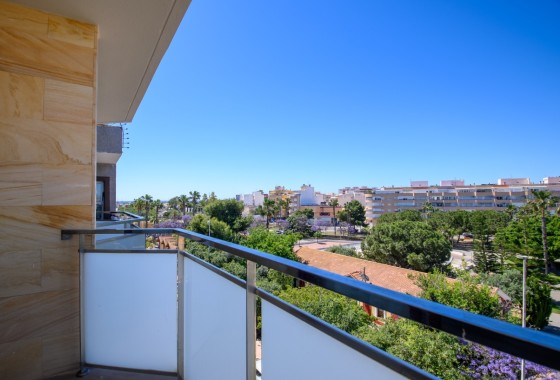 Herverkoop - Appartement / Flat -
Torrevieja - Acequion