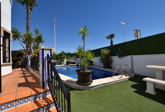 Herverkoop - Vrijstaande Villa -
Algorfa - La Finca Golf Resort