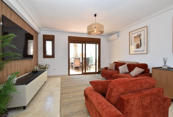 Herverkoop - Rijhuis -
Algorfa - La Finca Golf Resort