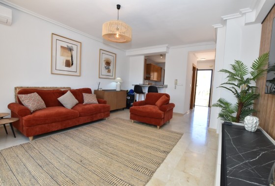 Herverkoop - Rijhuis -
Algorfa - La Finca Golf Resort
