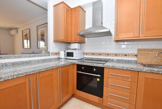Herverkoop - Rijhuis -
Algorfa - La Finca Golf Resort