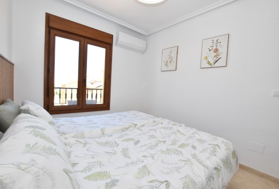 Herverkoop - Rijhuis -
Algorfa - La Finca Golf Resort