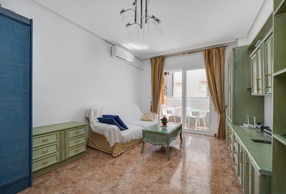 Wiederverkauf - Wohnung / Apartment -
Torrevieja - Costa Blanca