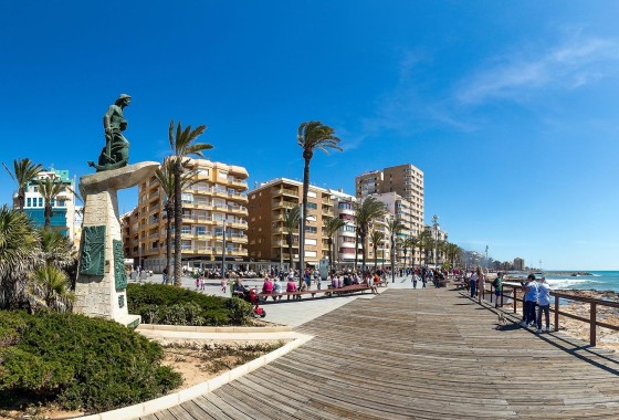 Wiederverkauf - Wohnung / Apartment -
Torrevieja - Costa Blanca