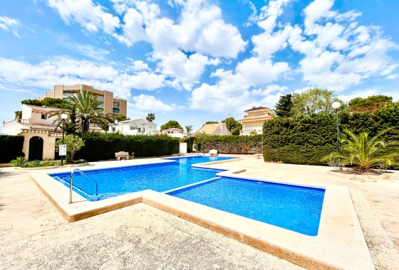 Wiederverkauf - Freistehende Villa -
La Zenia - Costa Blanca