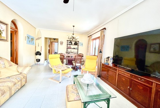 Wiederverkauf - Freistehende Villa -
La Zenia - Costa Blanca