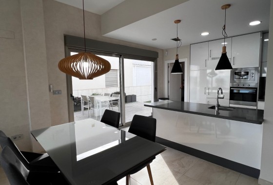 Wiederverkauf - Freistehende Villa -
Orihuela Costa - Costa Blanca
