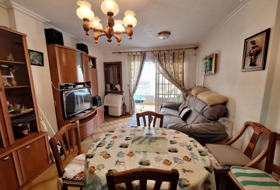 Wiederverkauf - Wohnung / Apartment -
Torrevieja - Playa de los Locos