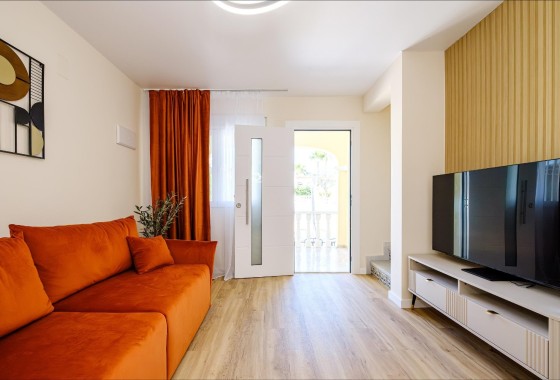 Wiederverkauf - Reihenhaus -
Orihuela Costa - Las Filipinas