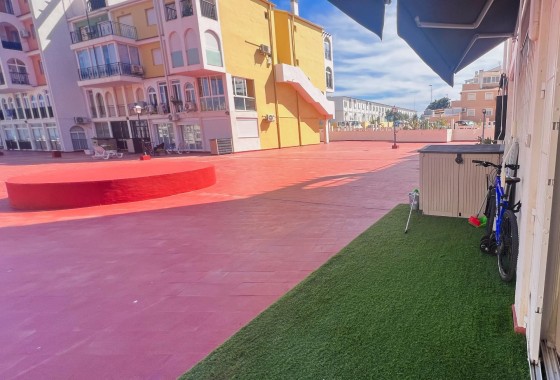 Wiederverkauf - Wohnung / Apartment -
Torrevieja - La veleta