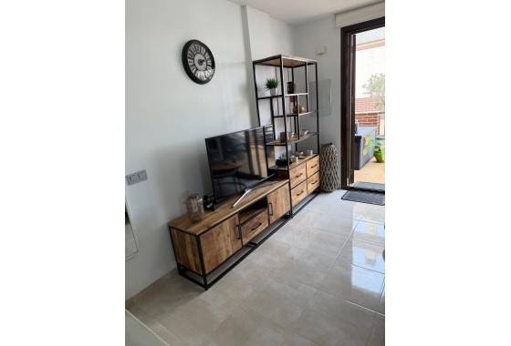 Wiederverkauf - Wohnung / Appartement -
Orihuela Costa - Lomas de Cabo Roig