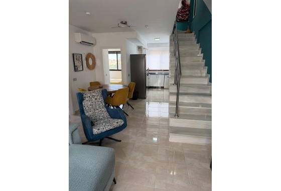 Wiederverkauf - Wohnung / Appartement -
Orihuela Costa - Lomas de Cabo Roig