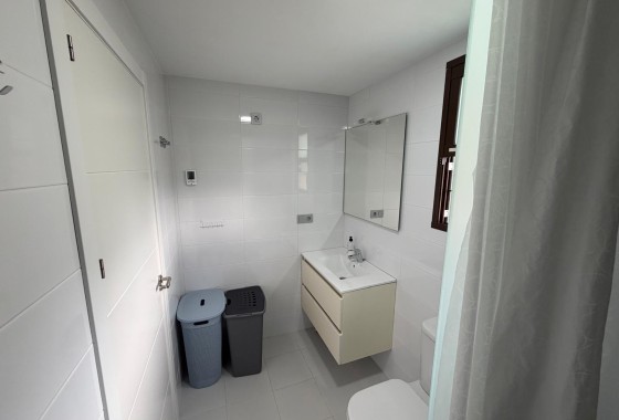 Wiederverkauf - Wohnung / Appartement -
Orihuela Costa - Lomas de Cabo Roig