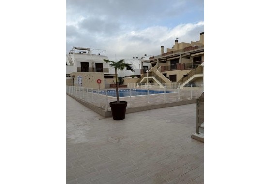 Wiederverkauf - Wohnung / Appartement -
Orihuela Costa - Lomas de Cabo Roig