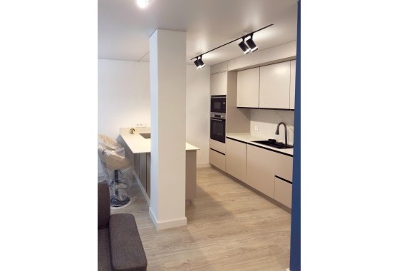 Wiederverkauf - Wohnung / Apartment -
Torrevieja - El Acequión - Los Náufragos