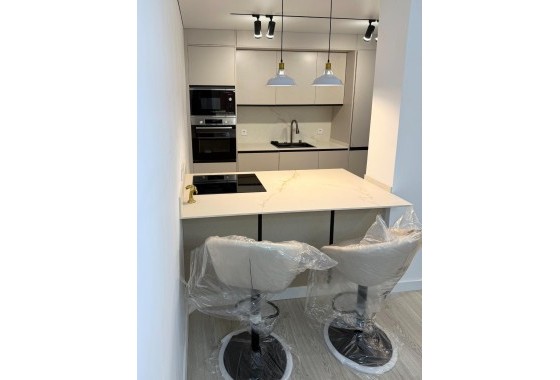 Wiederverkauf - Wohnung / Apartment -
Torrevieja - El Acequión - Los Náufragos