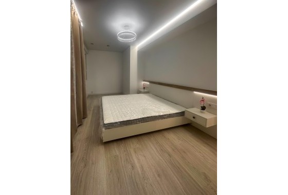 Wiederverkauf - Wohnung / Apartment -
Torrevieja - El Acequión - Los Náufragos