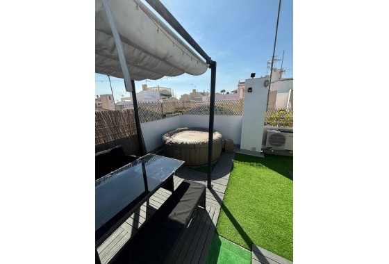 Sale - Apartment / Flat -
Torrevieja - Los Balcones