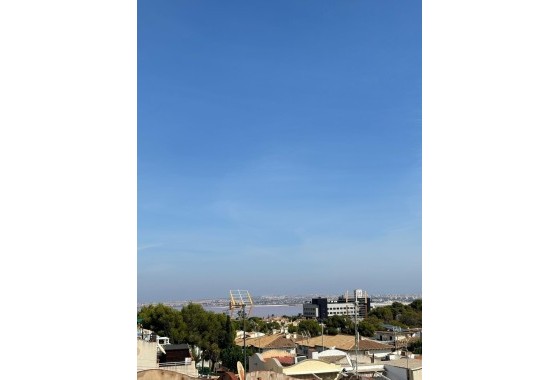 Sale - Apartment / Flat -
Torrevieja - Los Balcones
