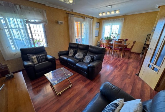 Wiederverkauf - Freistehende Villa -
Torrevieja - Zona Los Frutales
