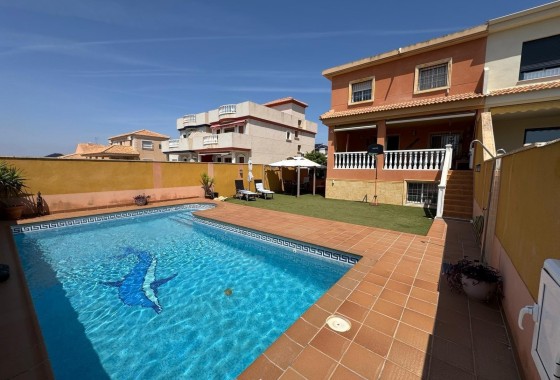 Wiederverkauf - Freistehende Villa -
Torrevieja - Zona Los Frutales