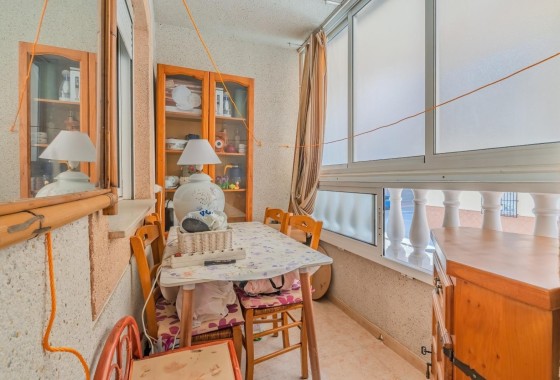 Wiederverkauf - Wohnung / Apartment -
Torrevieja