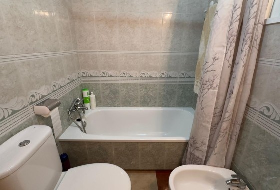 Herverkoop - Appartement / Flat -
Torrevieja - Acequion