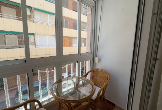 Herverkoop - Appartement / Flat -
Torrevieja - Acequion