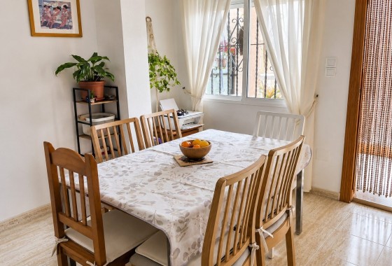 Herverkoop - Appartement / Flat -
Villamartín