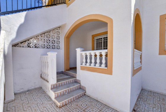 Resale - Apartment / Flat -
Torrevieja - El limonar
