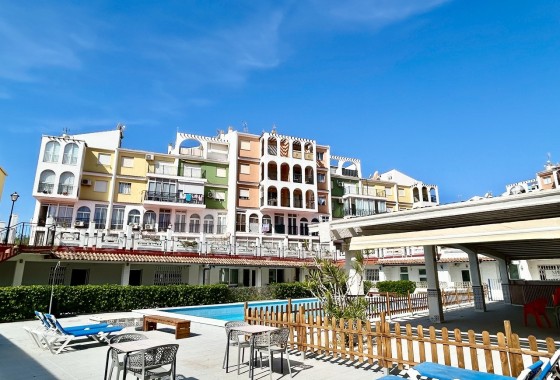 Resale - Apartment / Flat -
Torrevieja - Costa Blanca