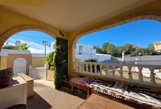 Wiederverkauf - Freistehende Villa -
Orihuela Costa - Villamartín-Las Filipinas