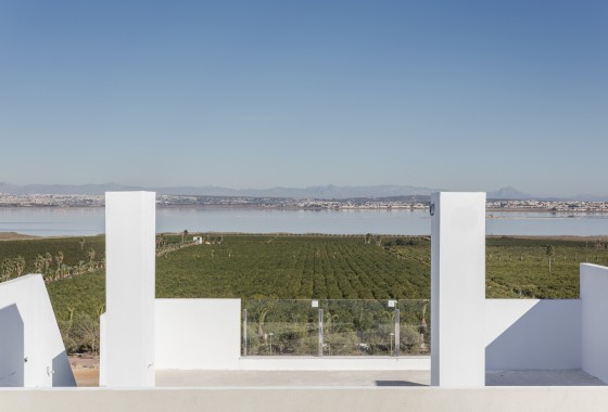 NIEUWBOUW - Rijhuis -
Torrevieja