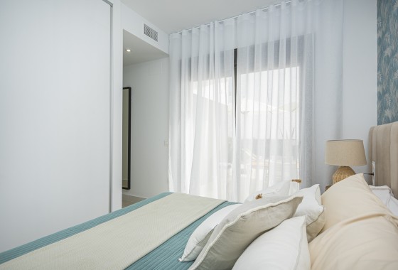 NIEUWBOUW - Rijhuis -
Torrevieja
