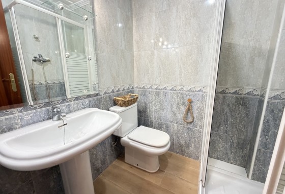 Sprzedaż - Apartament / Mieszkanie -
San Miguel de Salinas
