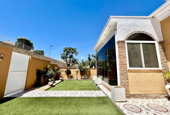 Sprzedaż - Willa wolnostojąca -
Los Balcones - Los Altos del Edén - Costa Blanca