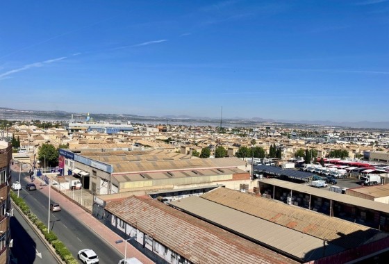 Herverkoop - Appartement / Flat -
Torrevieja - Costa Blanca