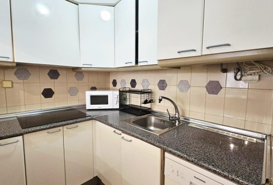 Herverkoop - Appartement / Flat -
Torrevieja - Nueva Torrevieja