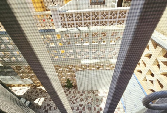 Herverkoop - Appartement / Flat -
Torrevieja - Nueva Torrevieja