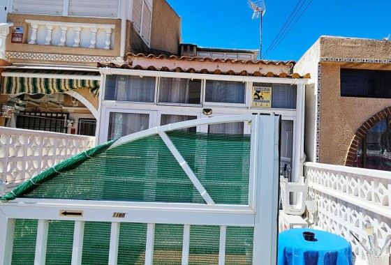 Herverkoop - Appartement / Flat -
Torrevieja - Nueva Torrevieja