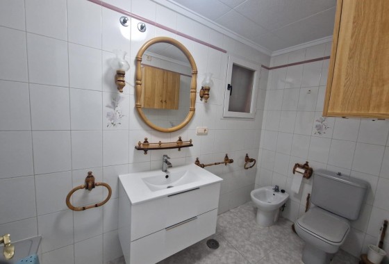 Herverkoop - Appartement / Flat -
Torrevieja - Playa de los Locos