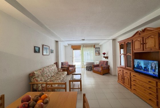 Herverkoop - Appartement / Flat -
Torrevieja - Center