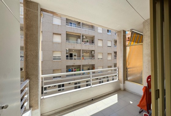 Herverkoop - Appartement / Flat -
Torrevieja - Center